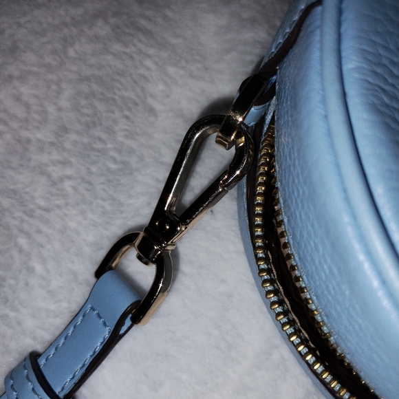 Michael Kors Fulton Small Logo Debossed Leather Canteen Crossbody Bag GUC - Picture 12 of 13